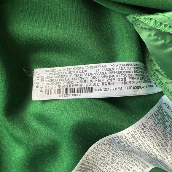 Green Button-Up Shirt with Pockets - Picture 2 of 4